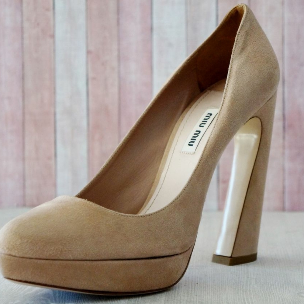 Miu Miu Nude Suede Curved Heel Pumps
